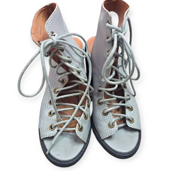 Jeffrey Campbell X Free People Women's Light Gray Perforated Leather Lace Up Boo - Picture 3 of 10